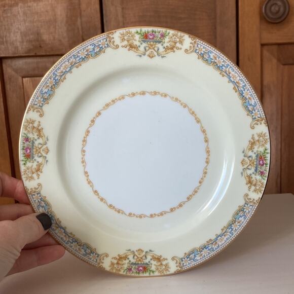 Vintage Noritake Pattern RO2 Salad/Dessert Plates, Set of 4 - Picture 7 of 12